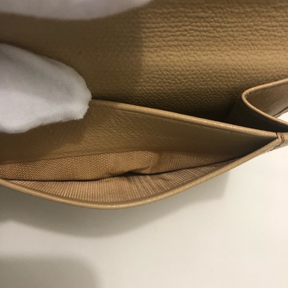 ‼️SOLD‼️Chanel Caviar Wallet - Picture 3 of 8